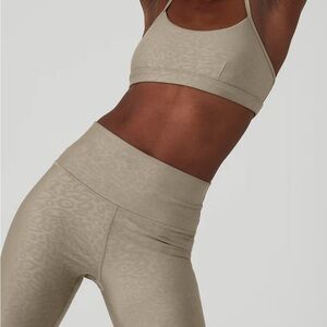 NWOT Alo Airlift High-Waist Leopard Debossed Legging